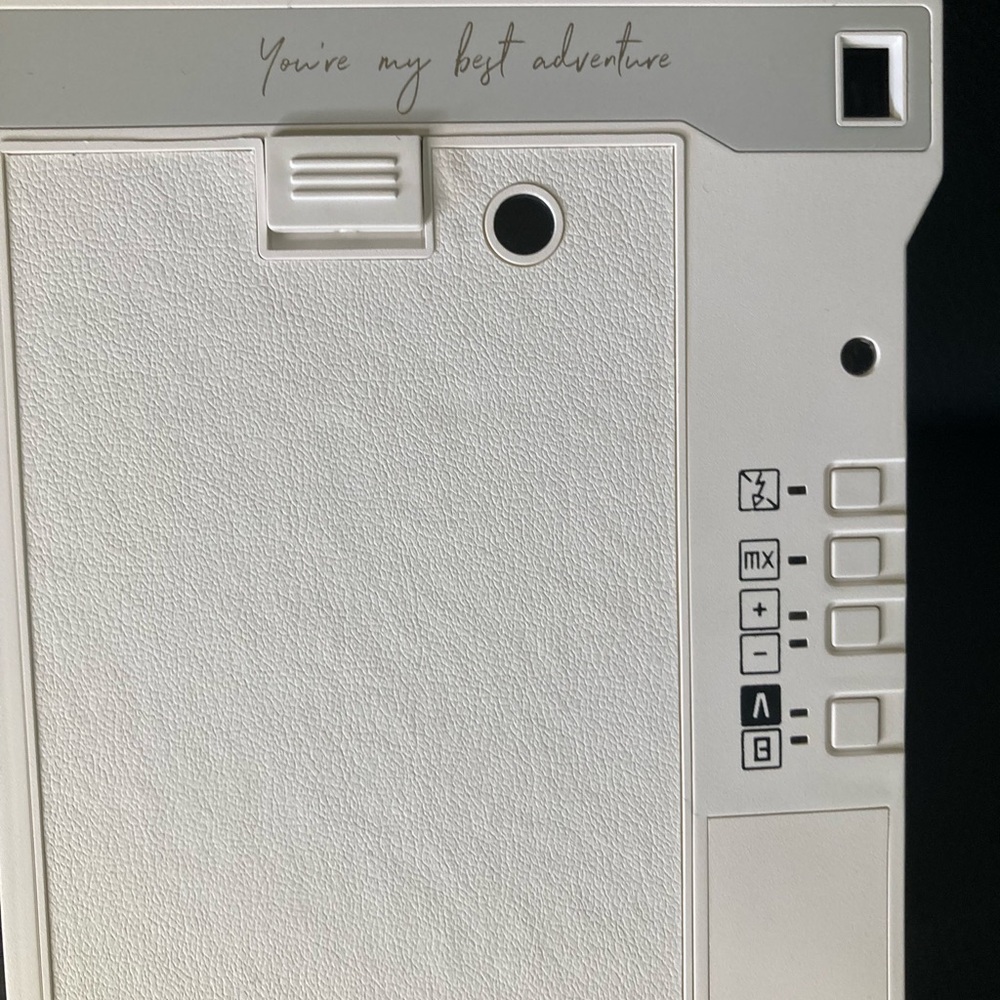 LOMO Instant Camera - Picture 4 of 4